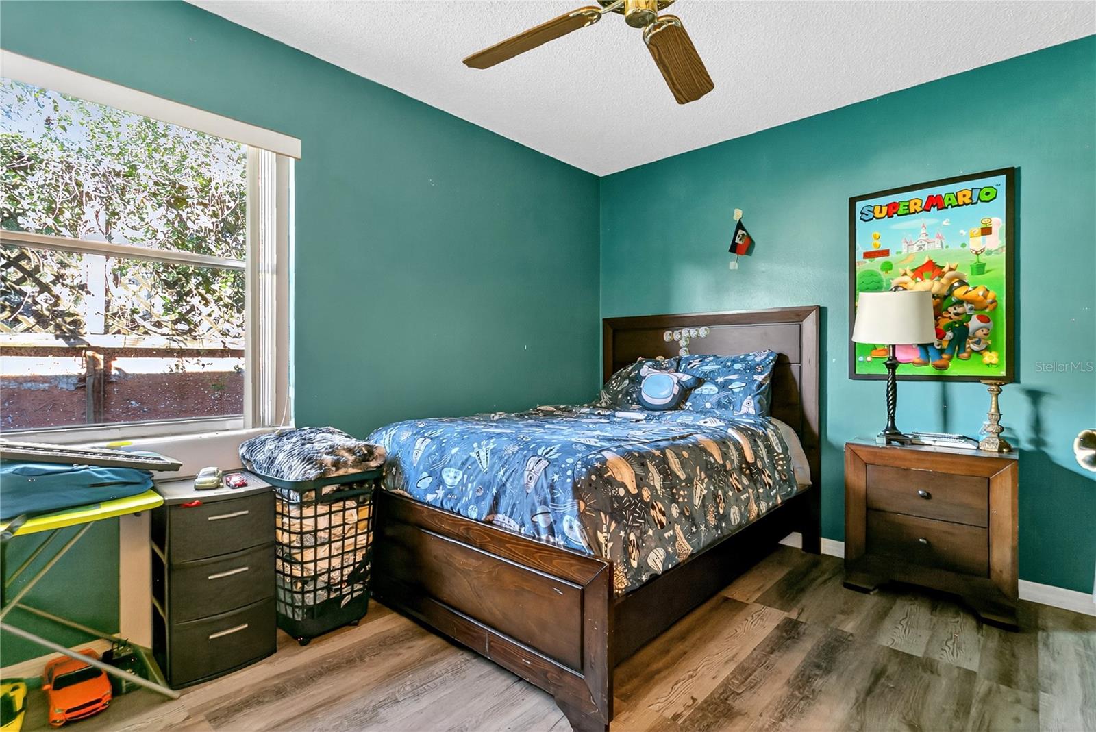 Image 16 of 24 For 5907 Shore Breeze Lane