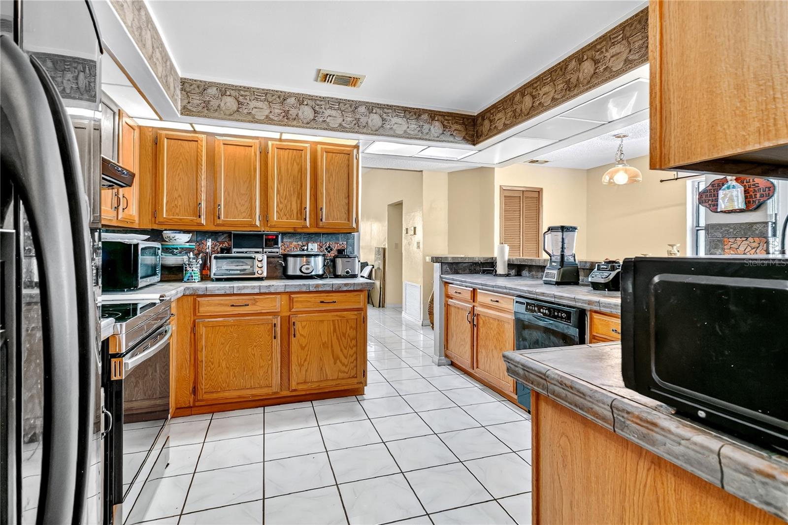 Image 9 of 24 For 5907 Shore Breeze Lane