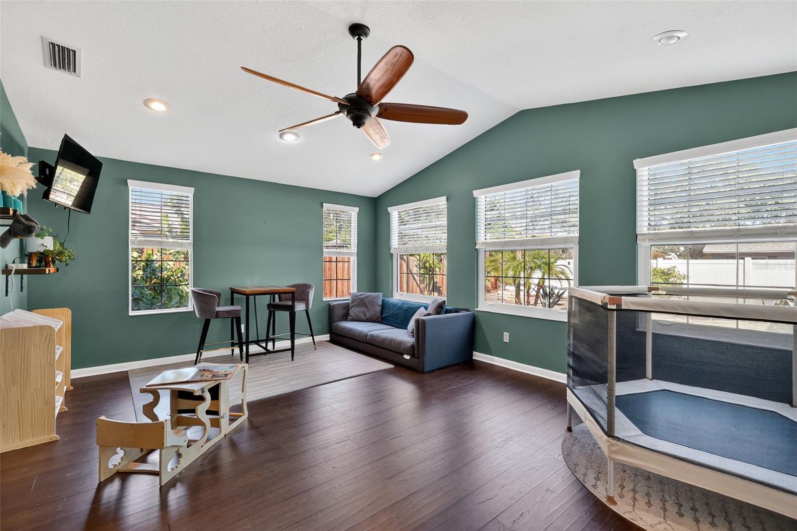 Image 9 of 37 For 145 Essex Drive