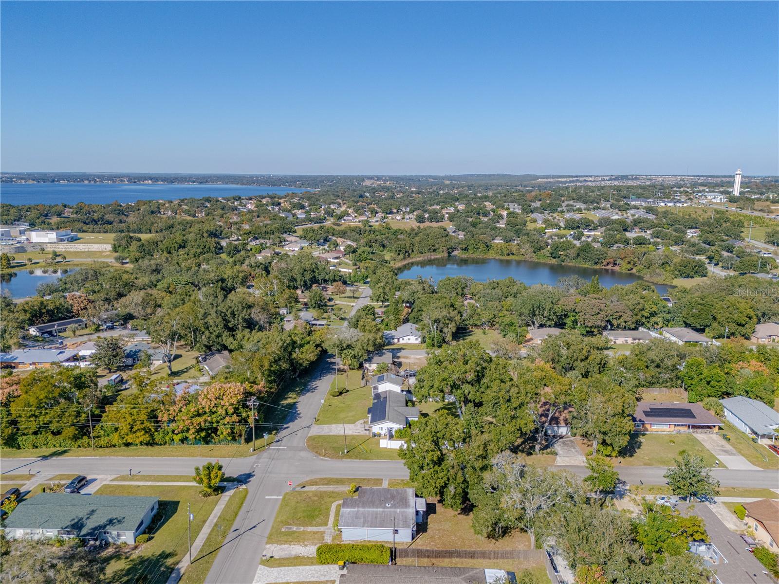 Image 31 of 40 For 809 Disston Avenue