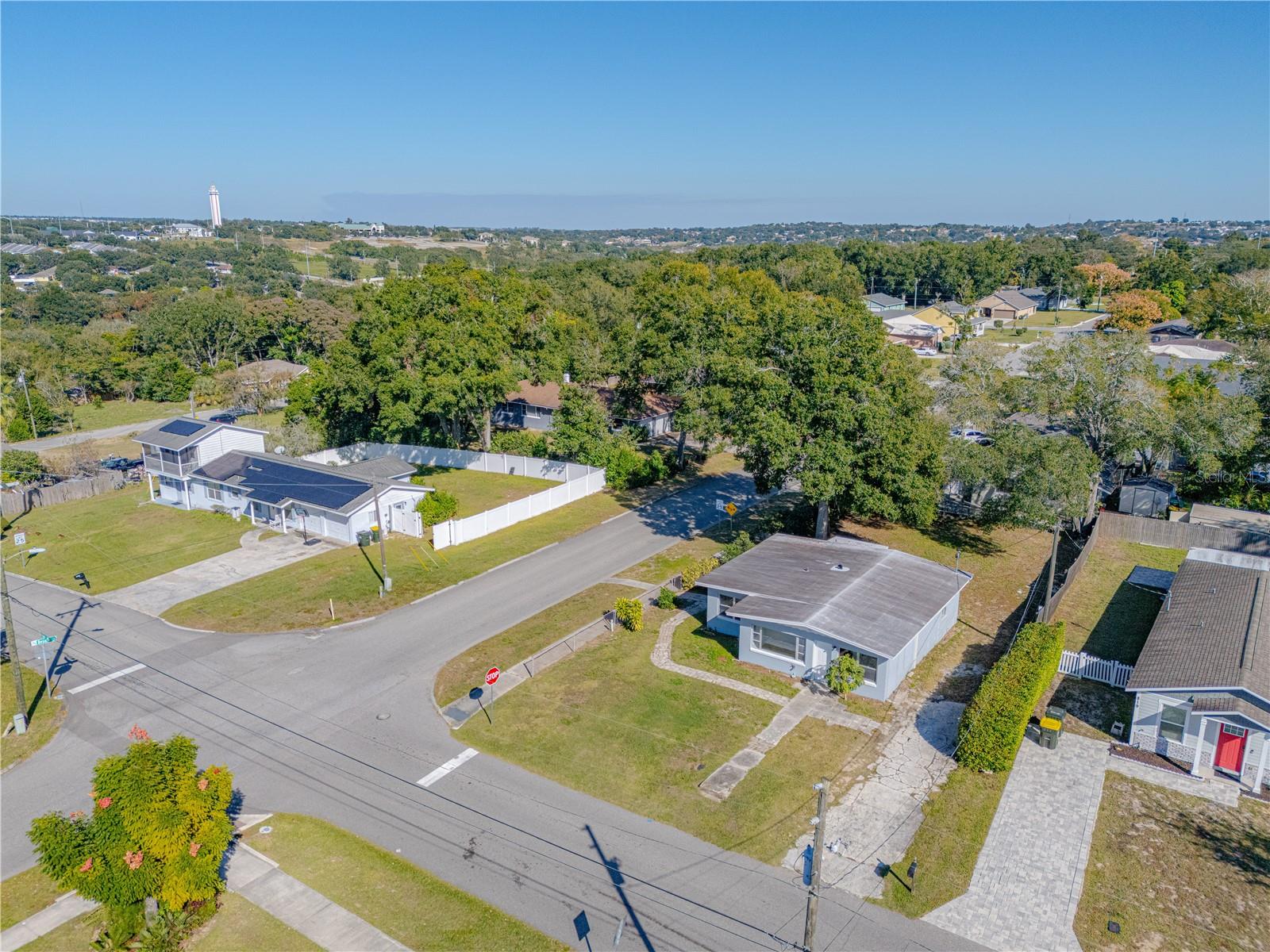 Image 34 of 40 For 809 Disston Avenue