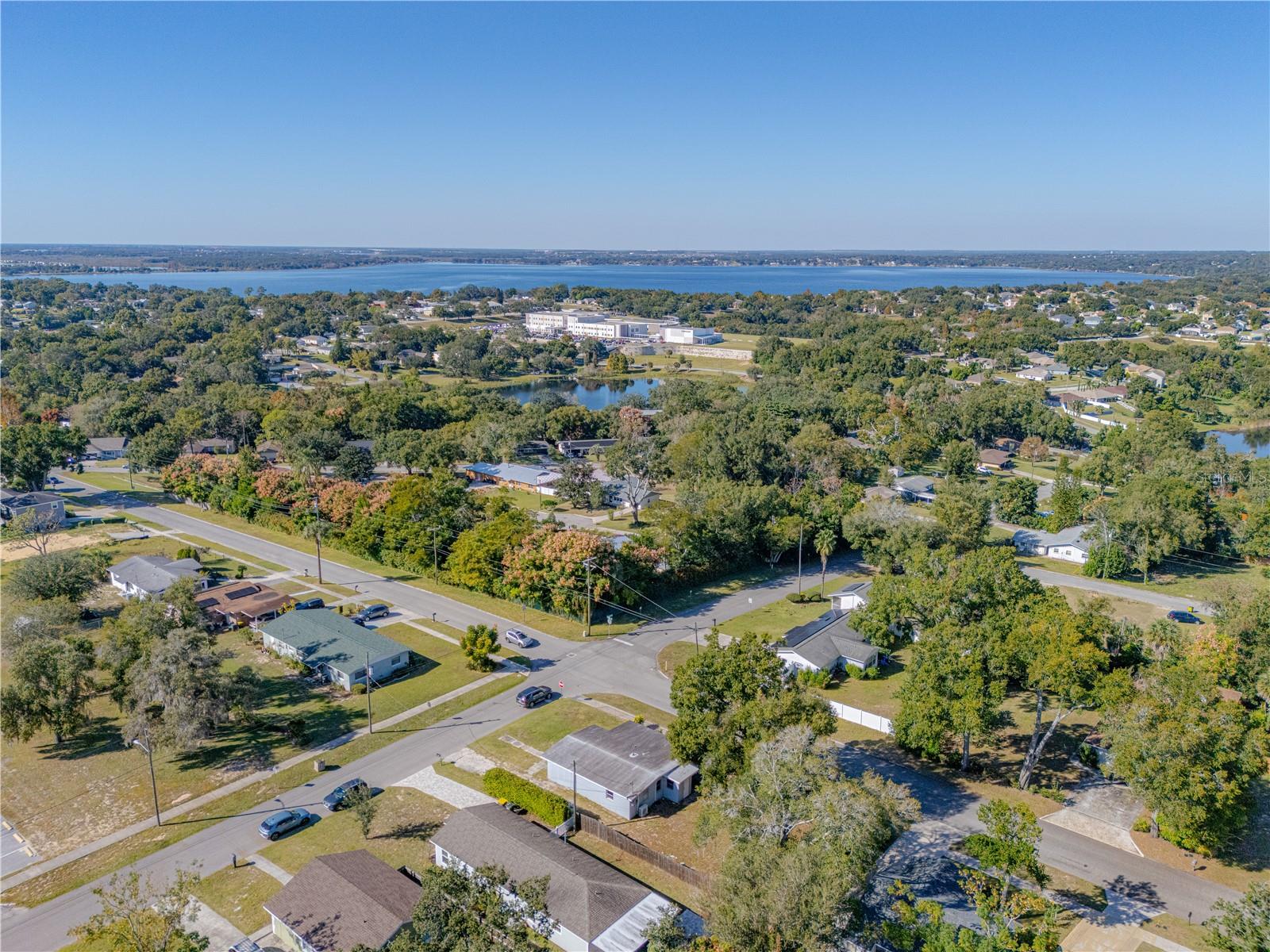 Image 35 of 40 For 809 Disston Avenue