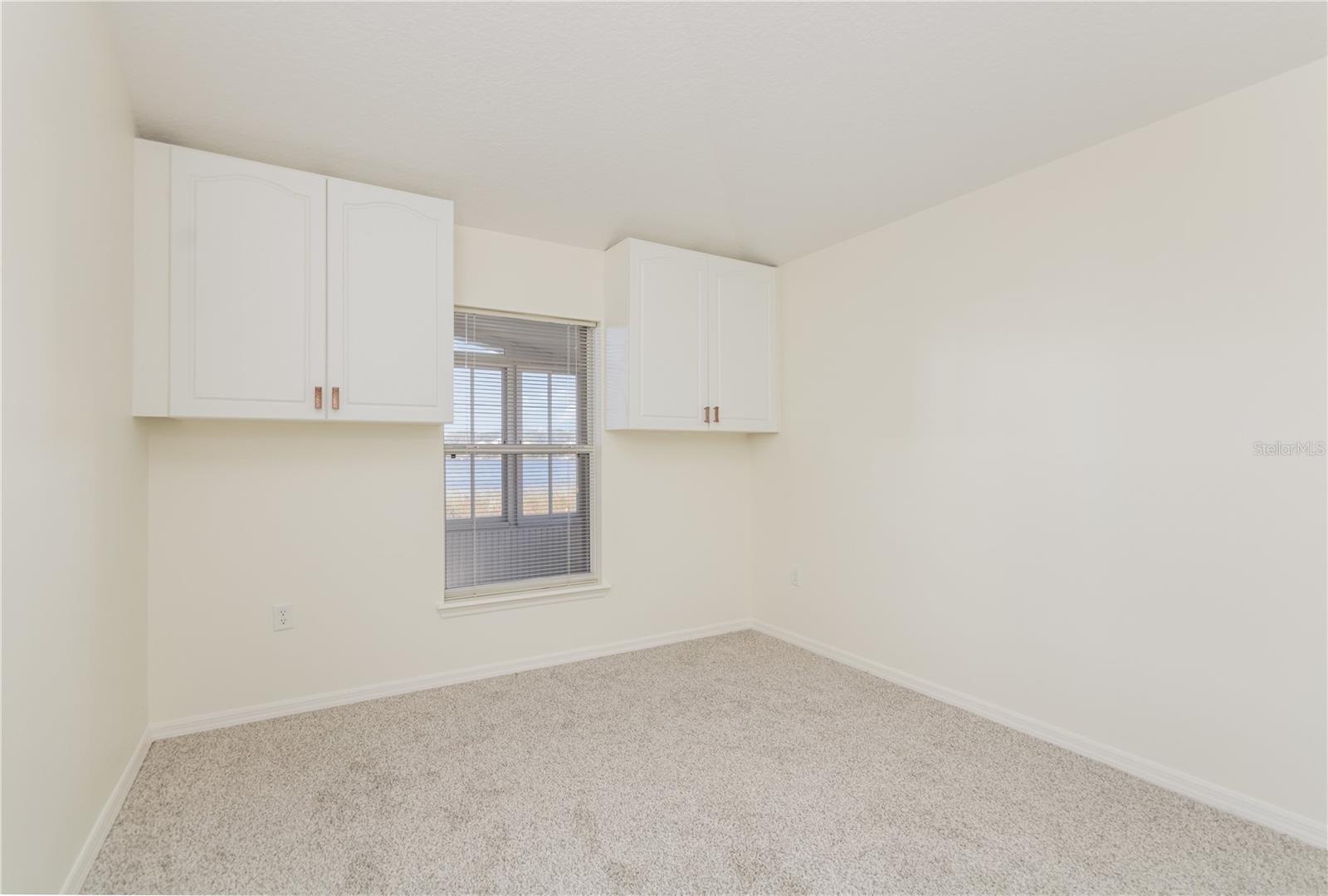 Image 16 of 26 For 1529 Lake Villa Drive