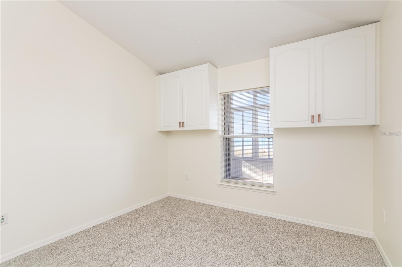 Image 17 of 26 For 1529 Lake Villa Drive