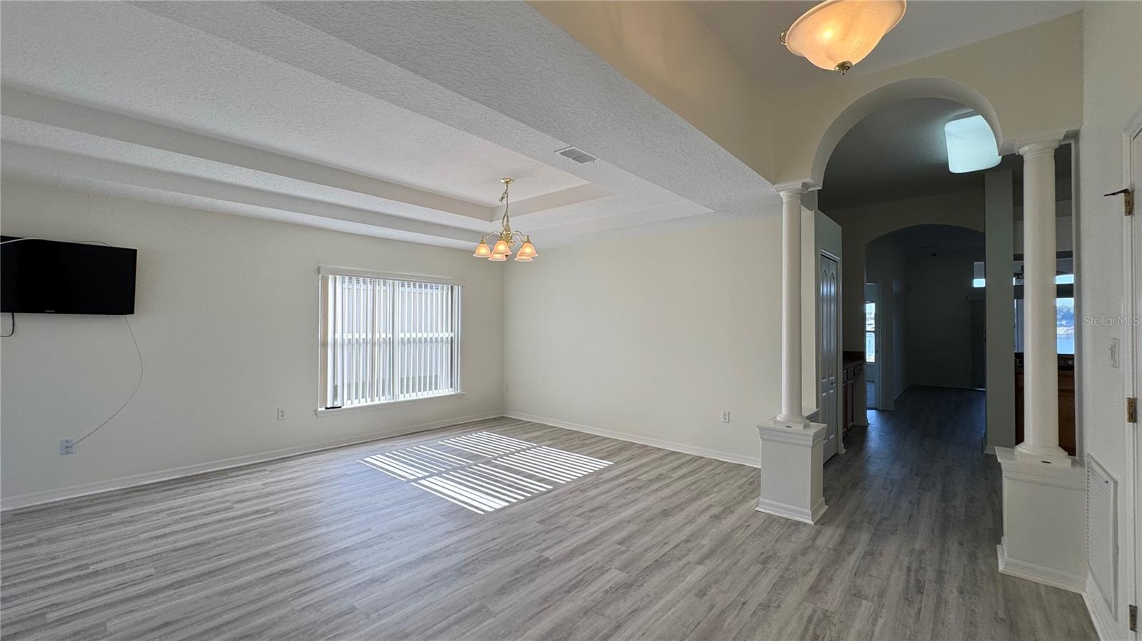 Image 2 of 15 For 1529 Lake Villa Drive