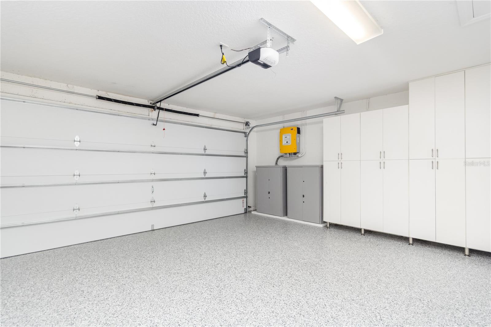 Image 21 of 26 For 1529 Lake Villa Drive