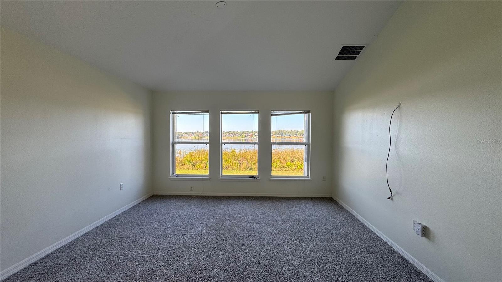 Image 8 of 15 For 1529 Lake Villa Drive