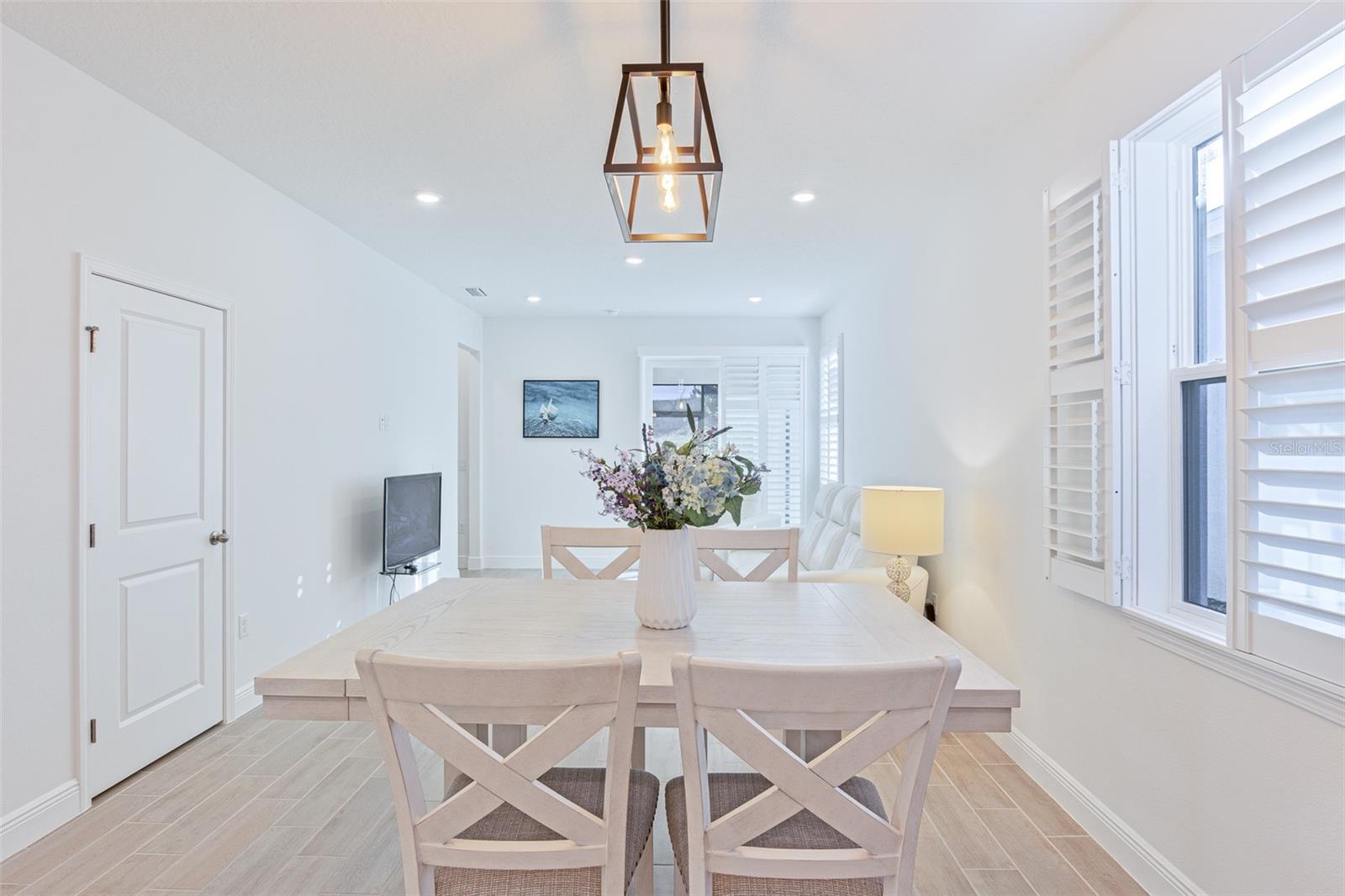 Image 10 of 54 For 2221 Juniper Berry Drive