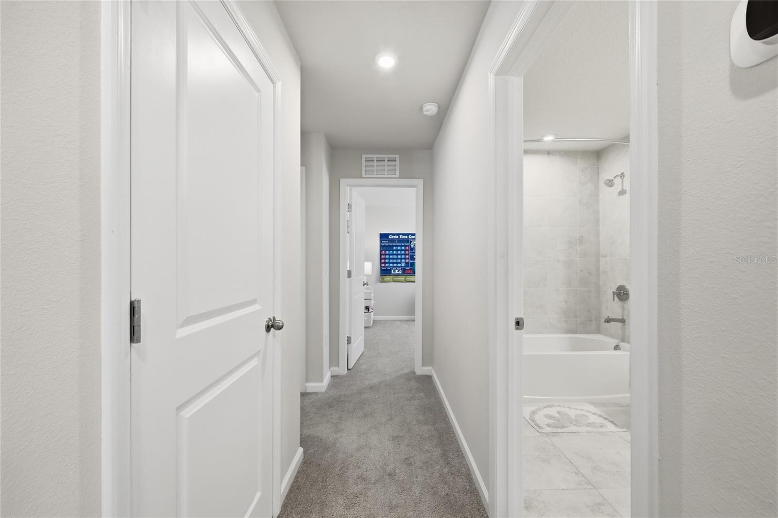 Image 33 of 45 For 5000 Bear Lake Loop