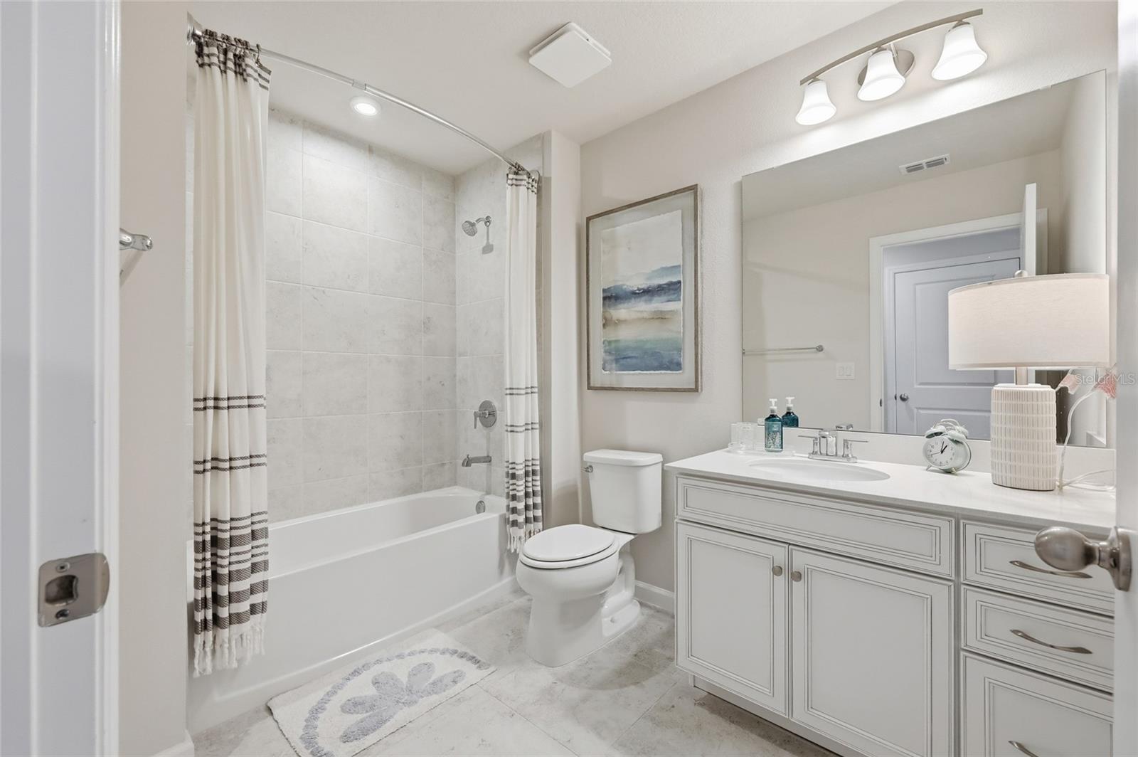 Image 34 of 45 For 5000 Bear Lake Loop