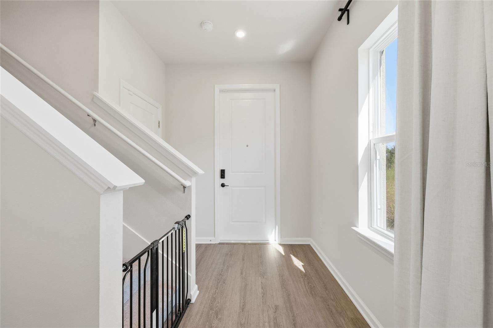 Image 5 of 45 For 5000 Bear Lake Loop