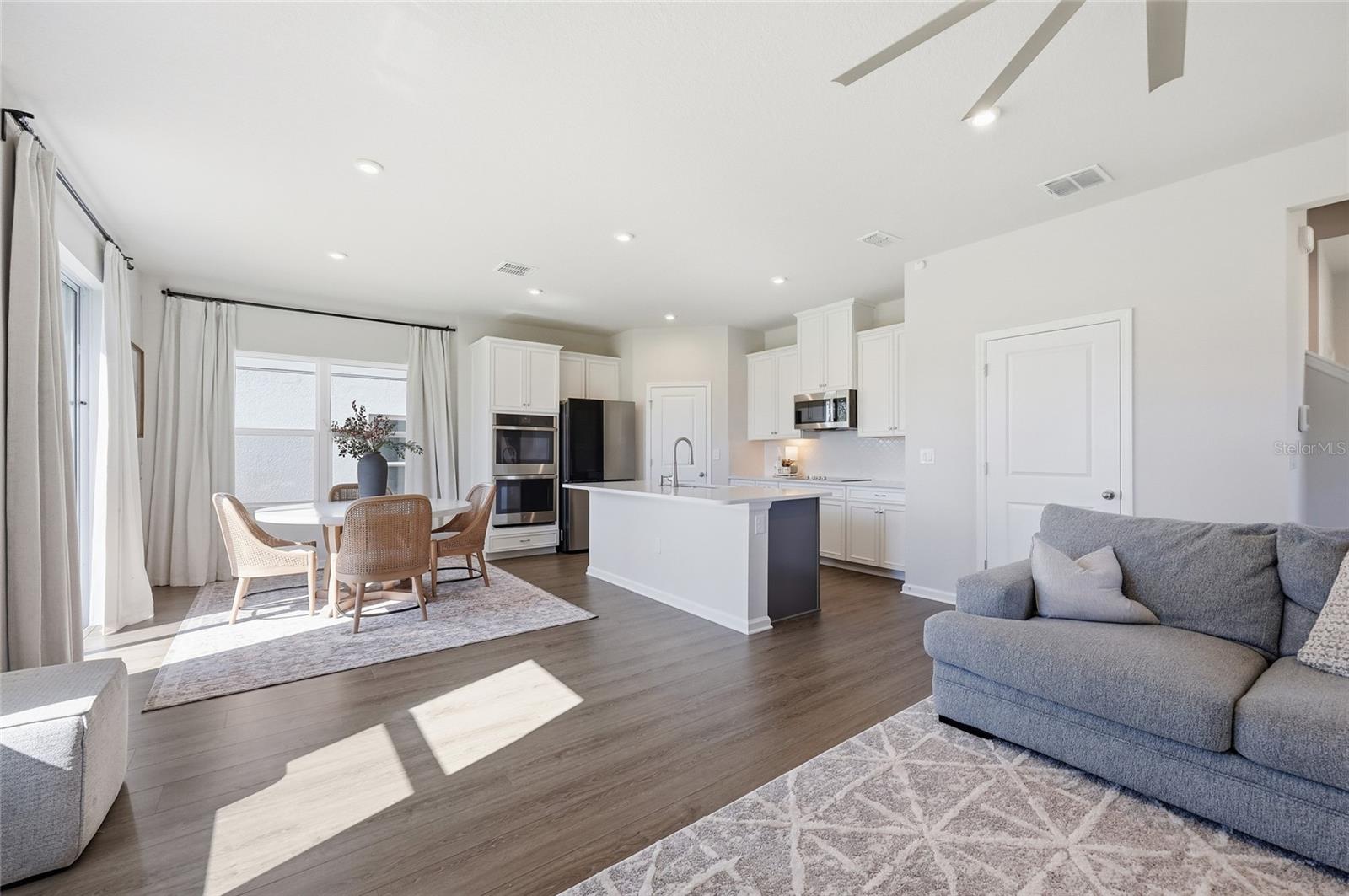 Image 8 of 45 For 5000 Bear Lake Loop