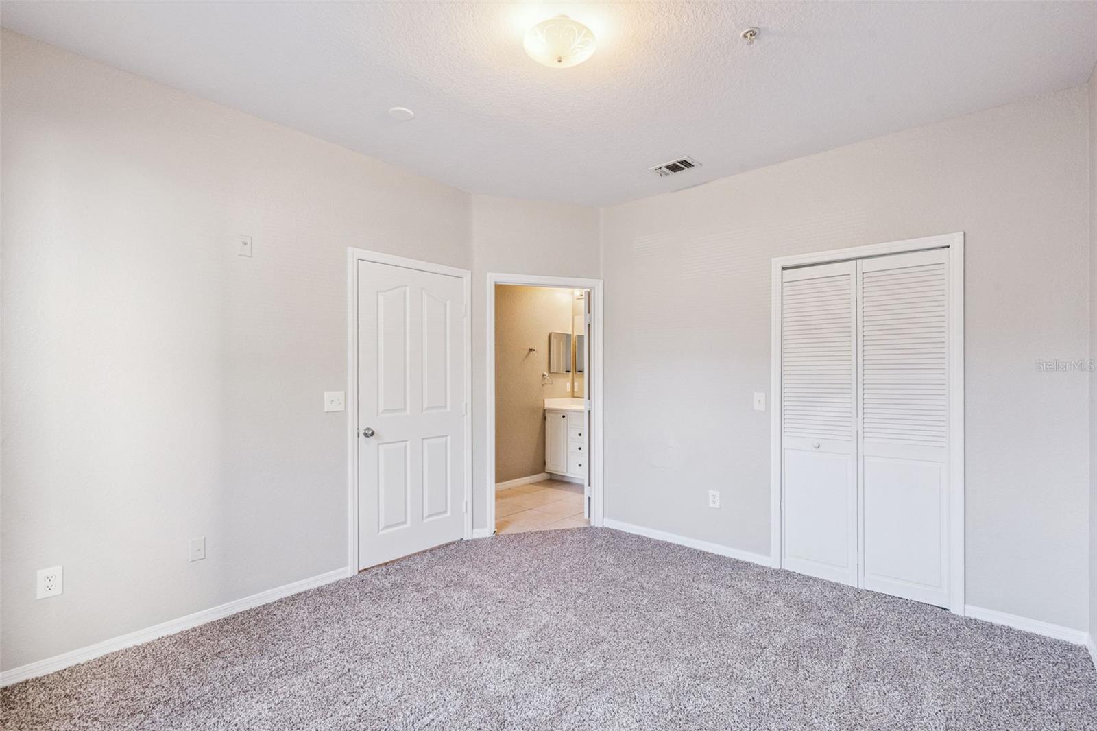 Image 23 of 52 For 2651 Maitland Crossing Way 103