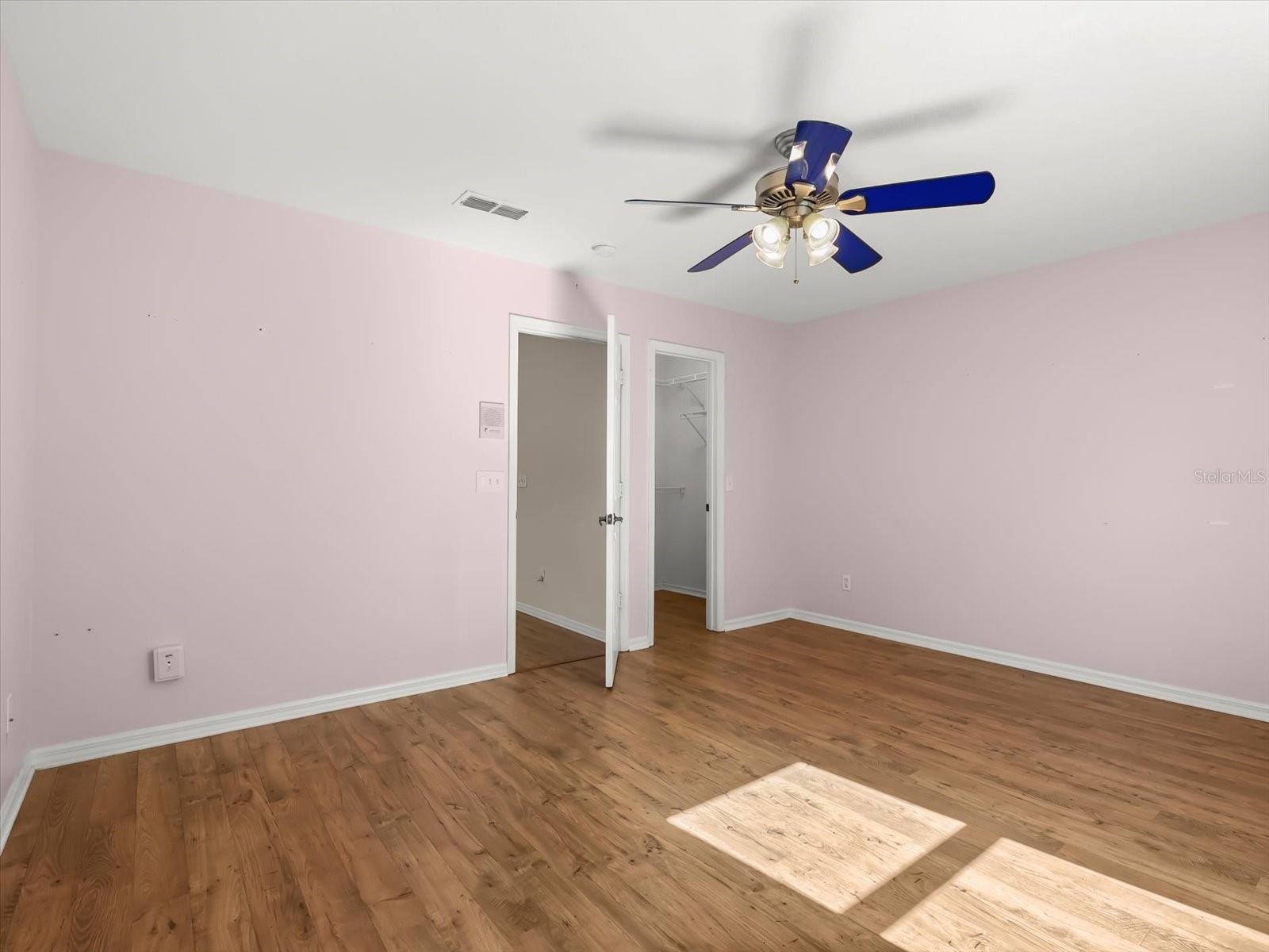 Image 28 of 43 For 5471 Glen Oak Place