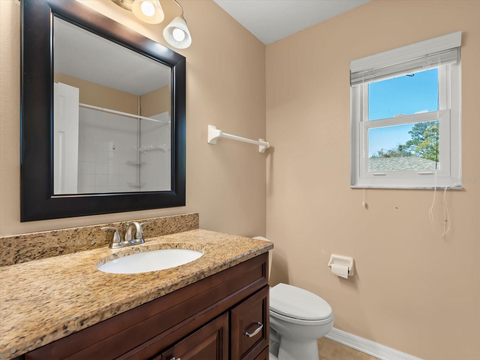 Image 37 of 43 For 5471 Glen Oak Place