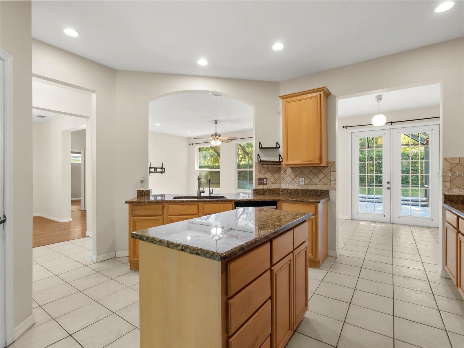 Image 5 of 43 For 5471 Glen Oak Place