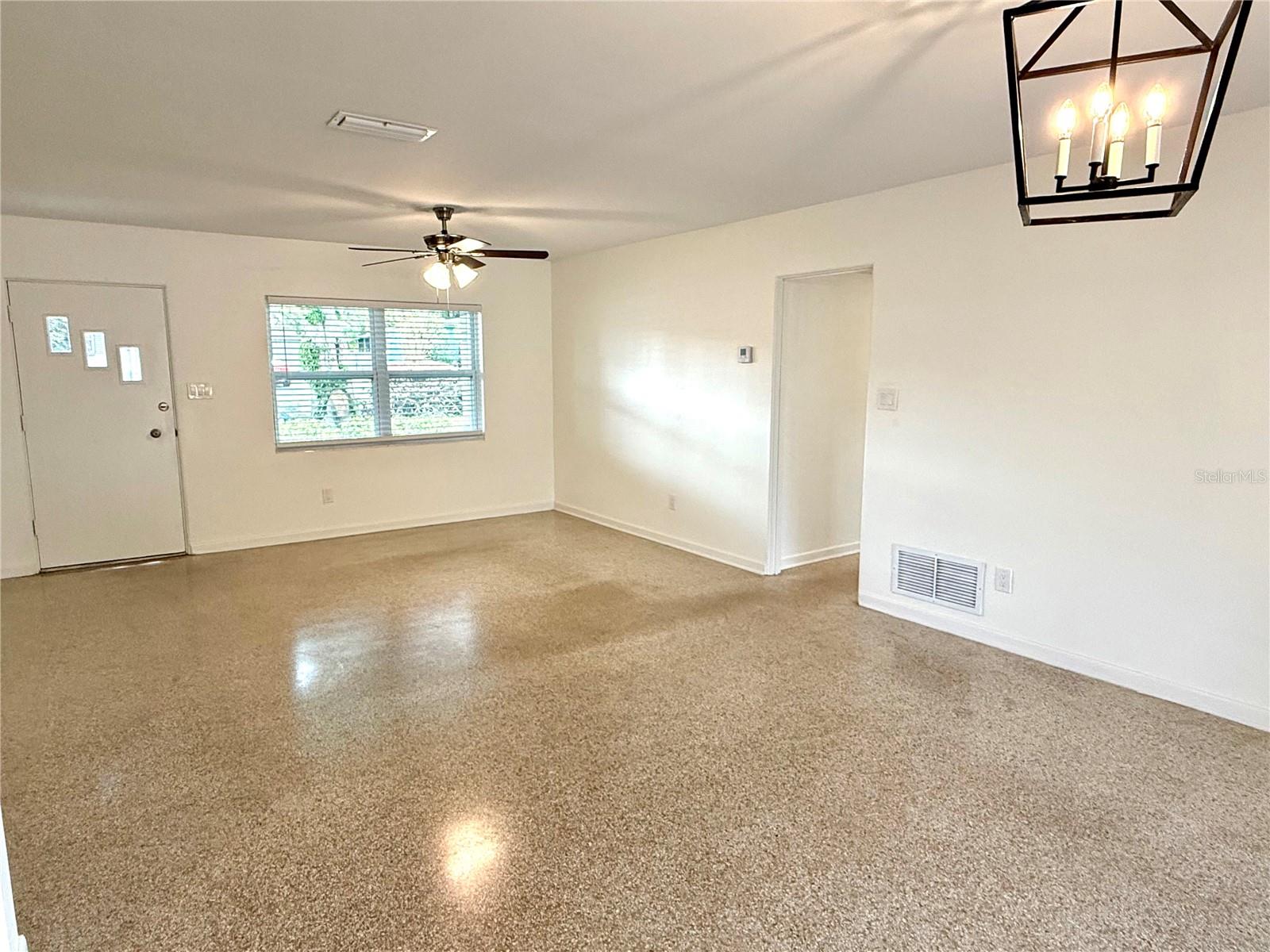 Image 15 of 31 For 431 Page Street