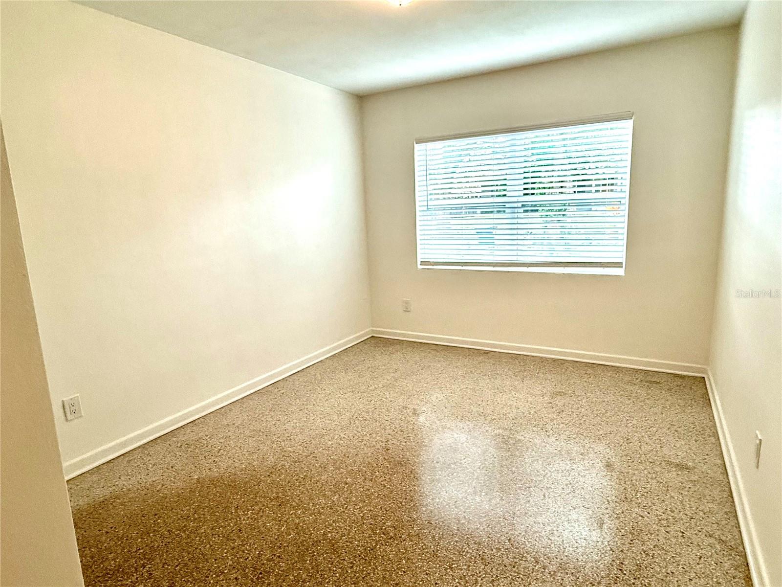 Image 19 of 31 For 431 Page Street