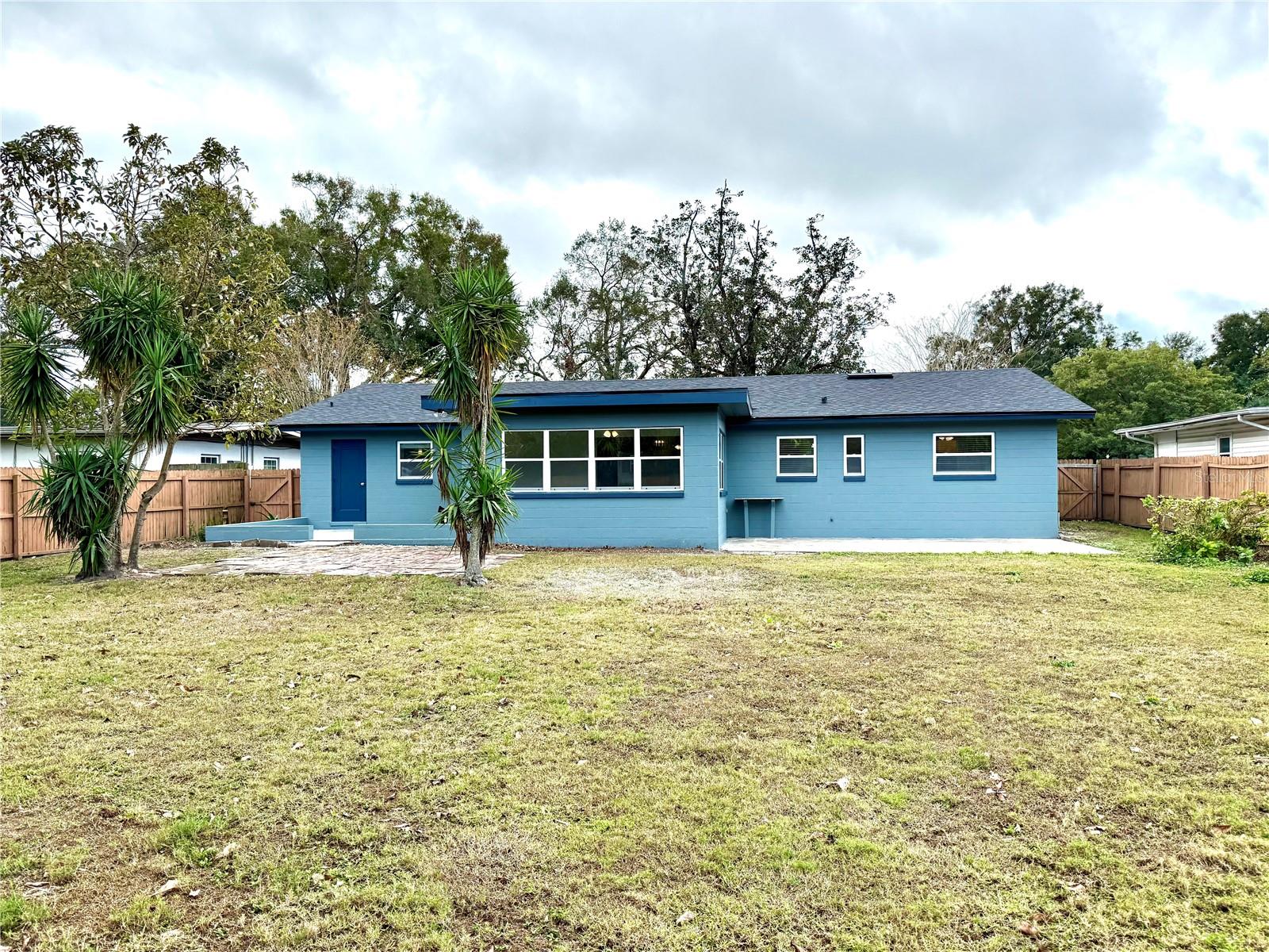 Image 28 of 31 For 431 Page Street