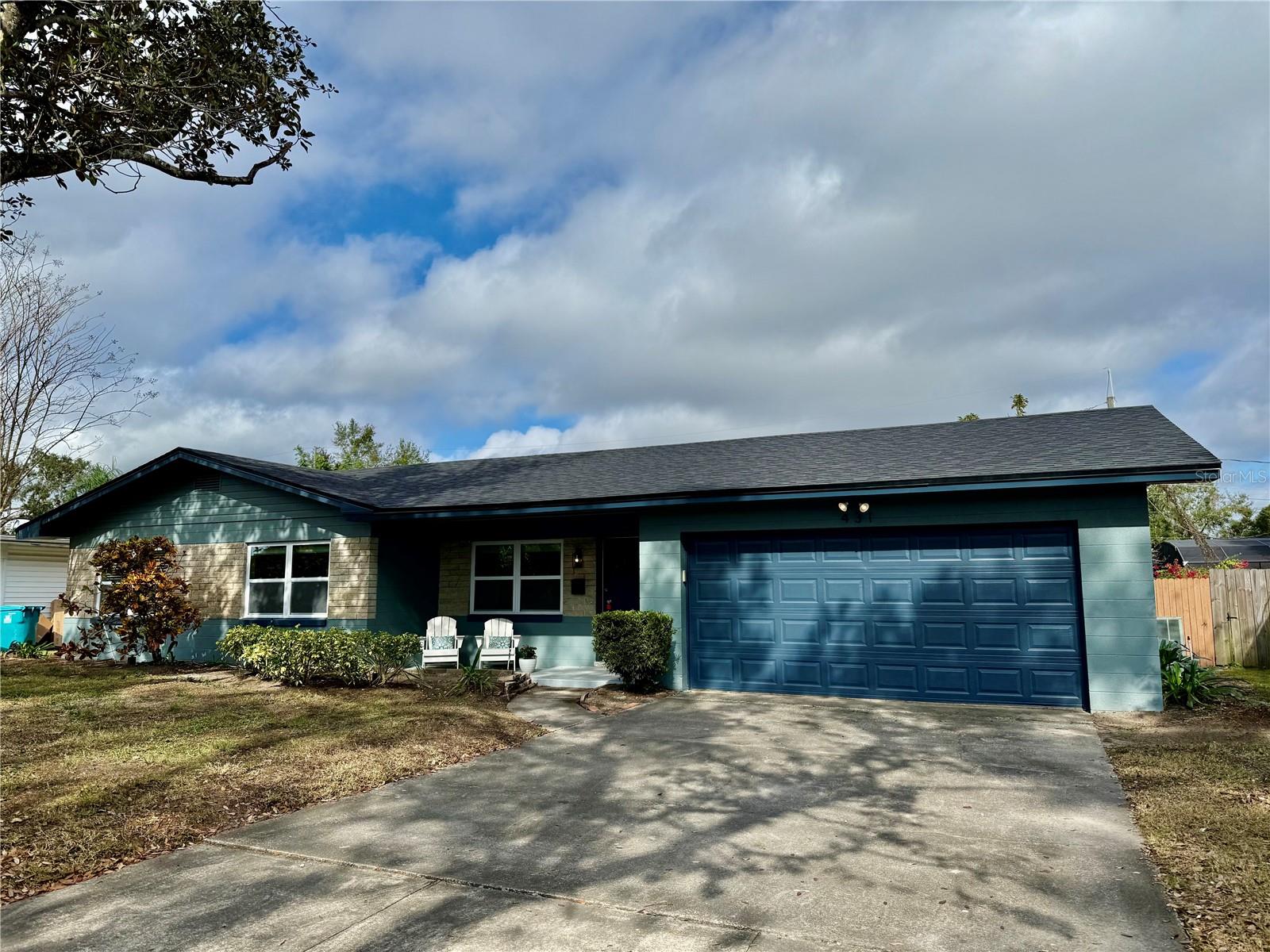 Image 4 of 31 For 431 Page Street