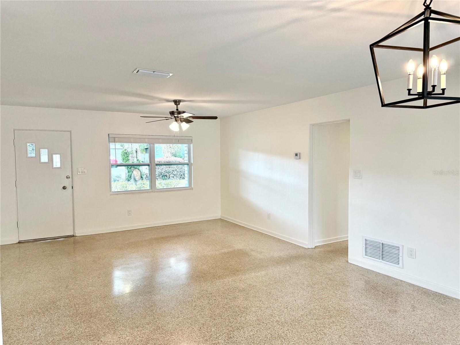 Image 7 of 31 For 431 Page Street