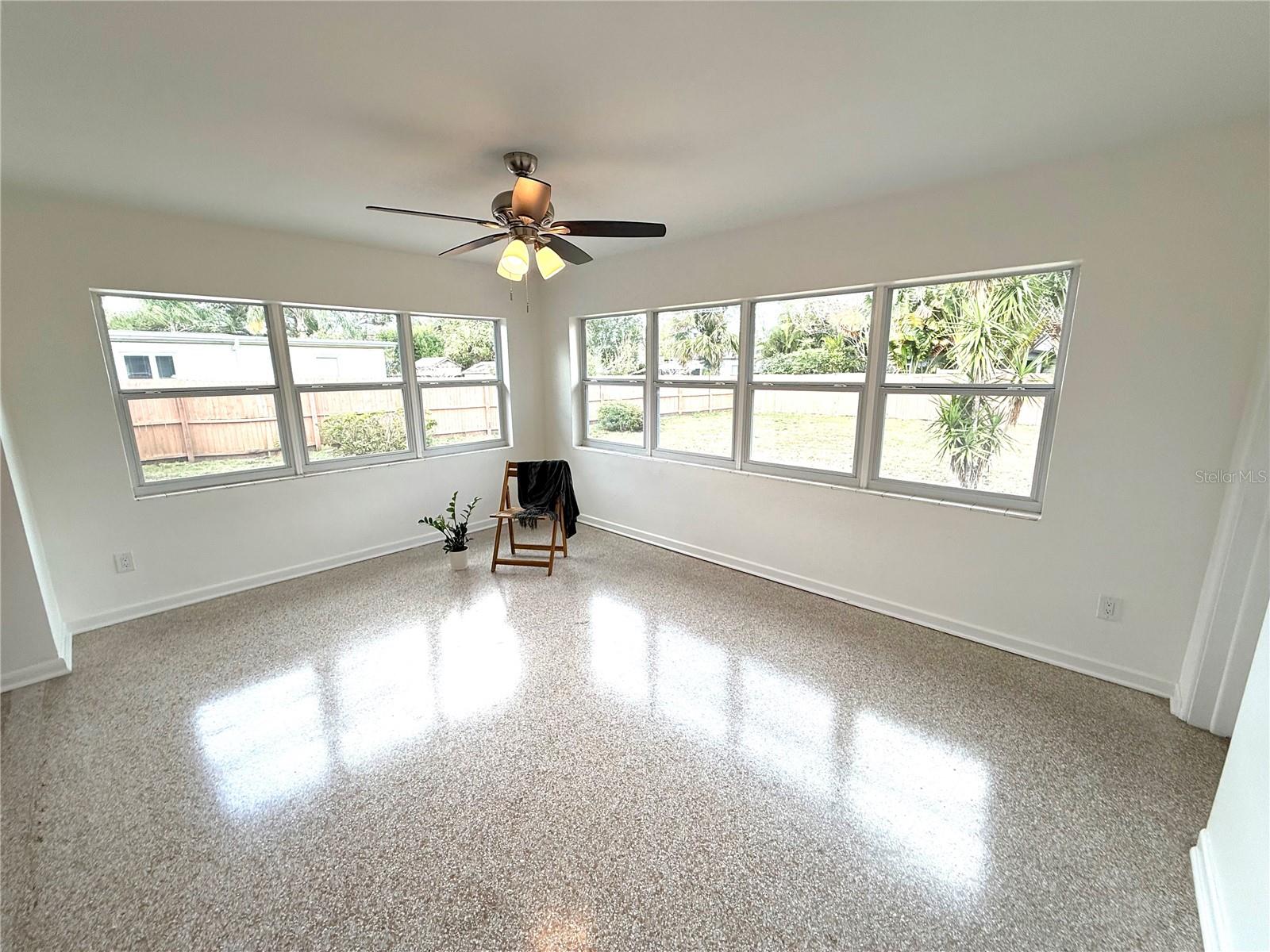 Image 9 of 31 For 431 Page Street