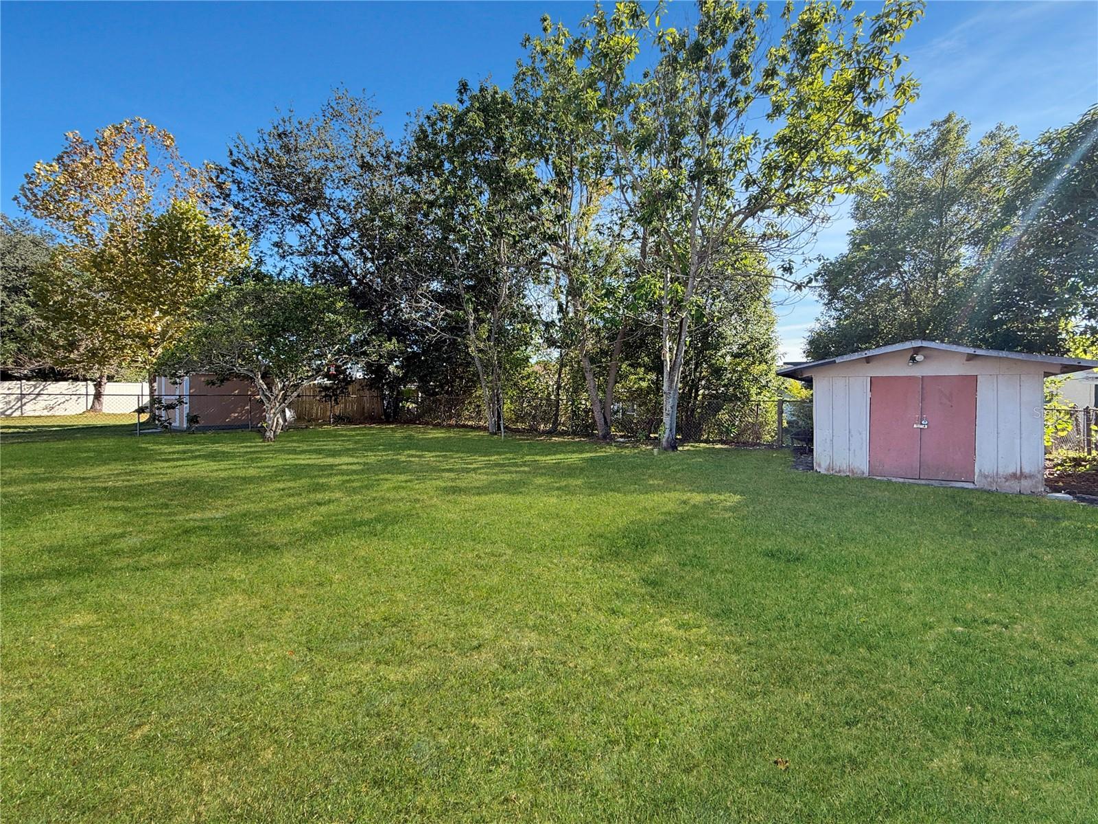 Image 11 of 17 For 7822 Snipe Street