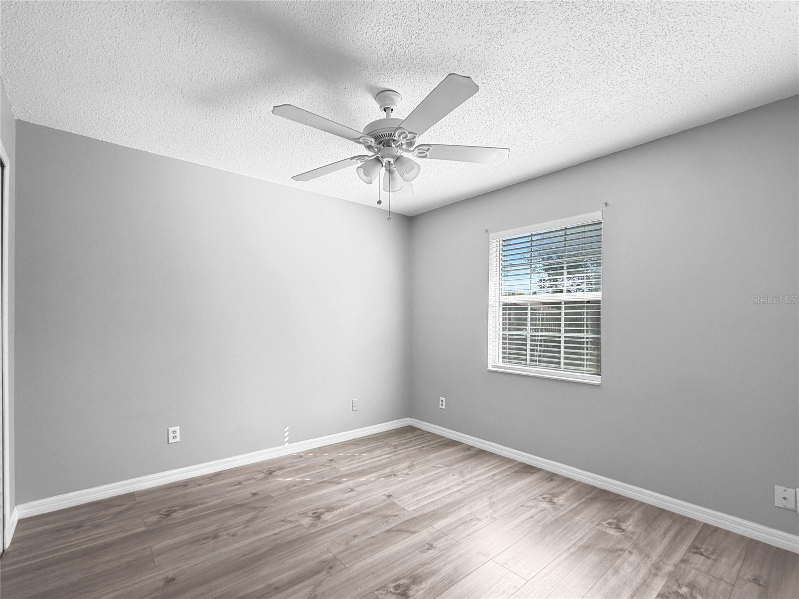 Image 12 of 17 For 7822 Snipe Street