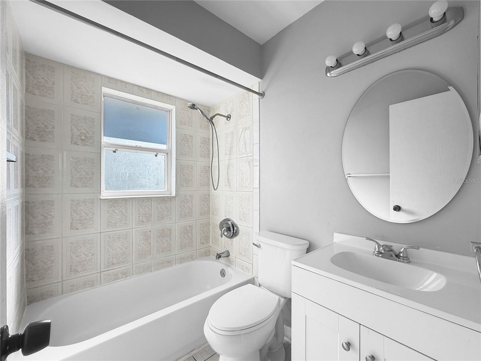 Image 14 of 17 For 7822 Snipe Street