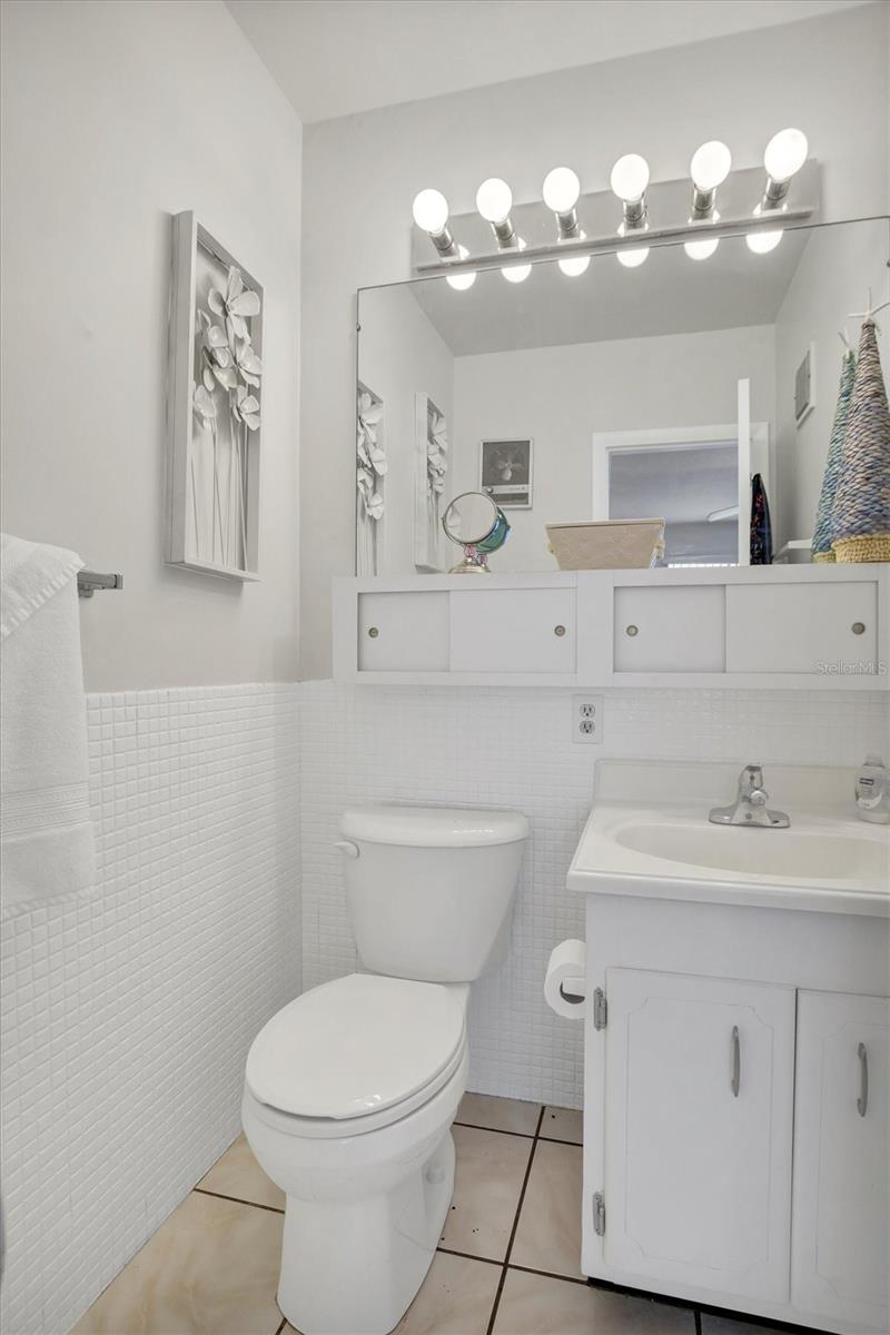 Image 20 of 26 For 1600 Lake Parker Drive D5