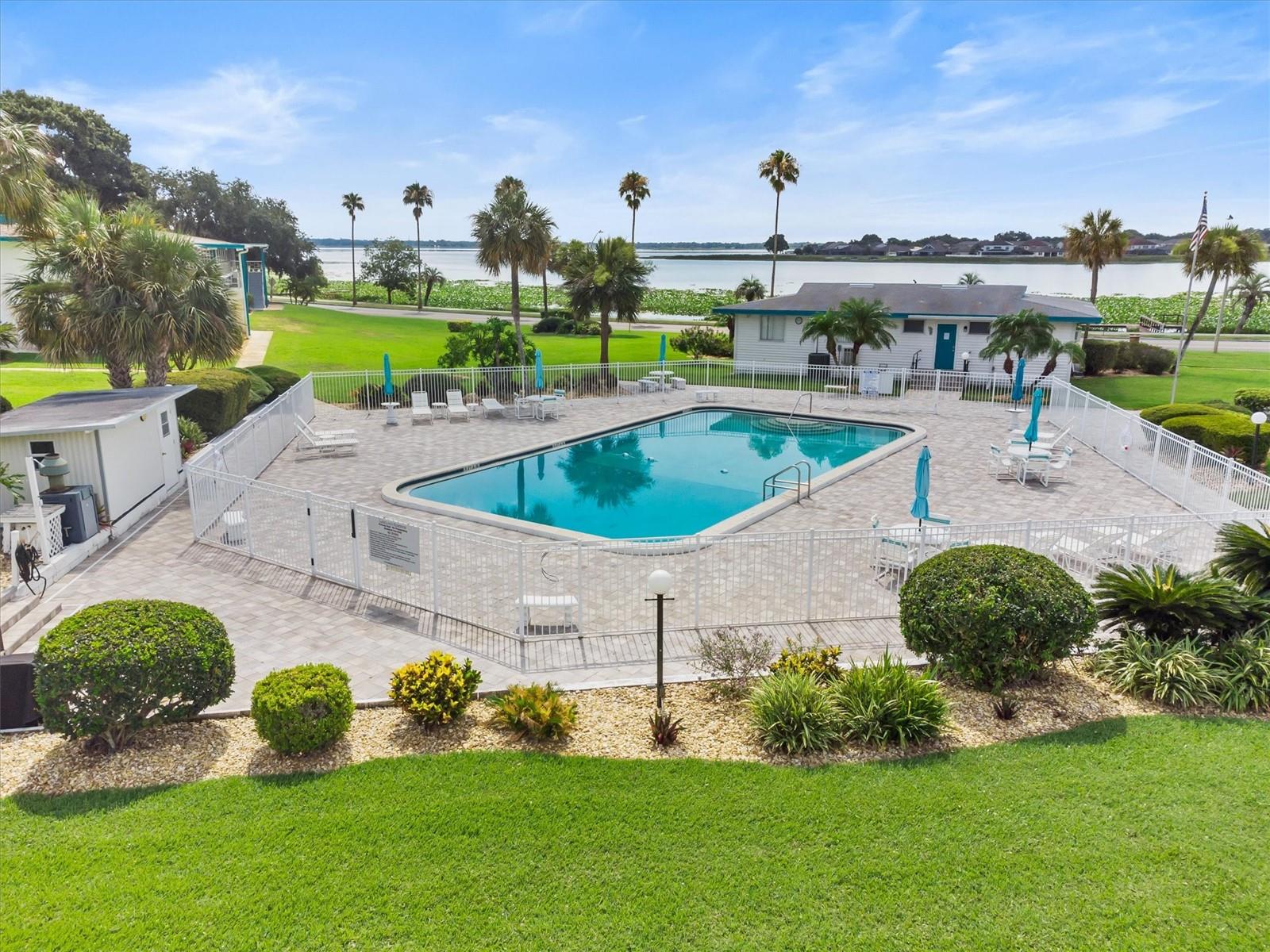 Image 23 of 26 For 1600 Lake Parker Drive D5