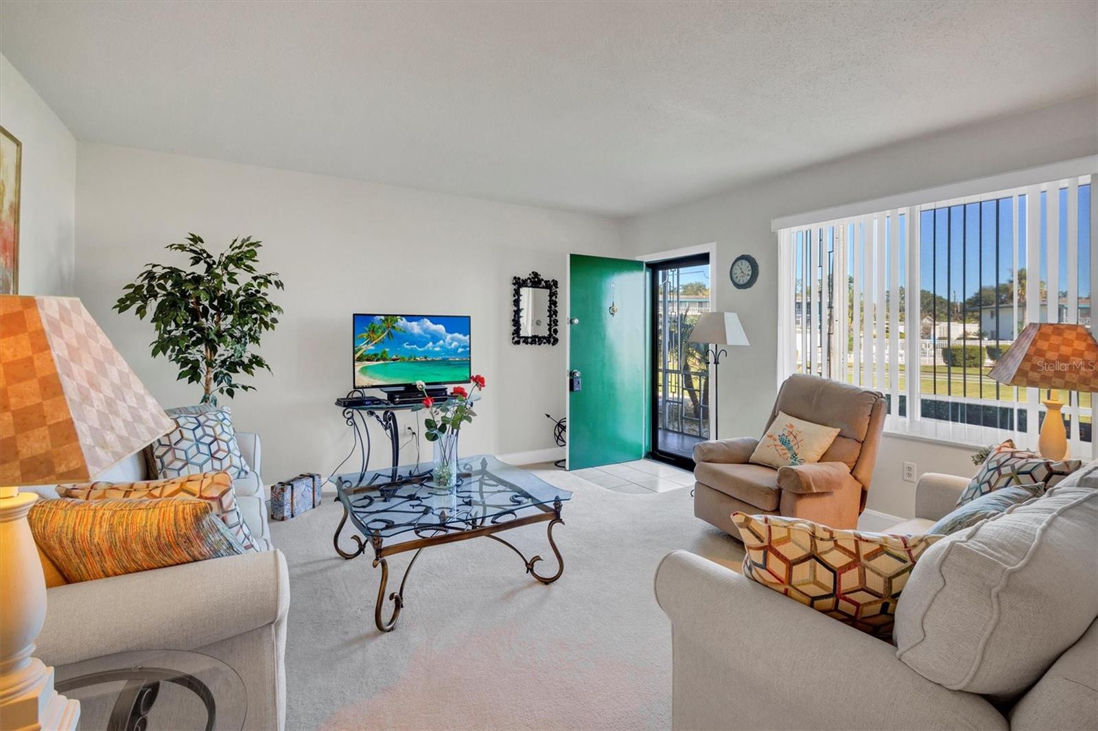 Image 7 of 26 For 1600 Lake Parker Drive D5