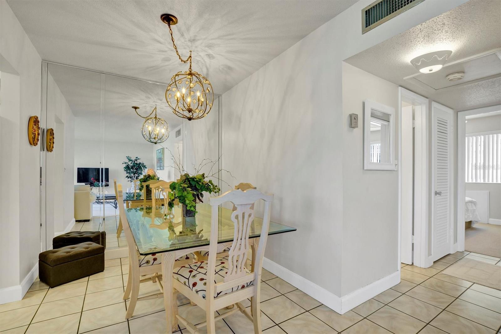 Image 8 of 26 For 1600 Lake Parker Drive D5