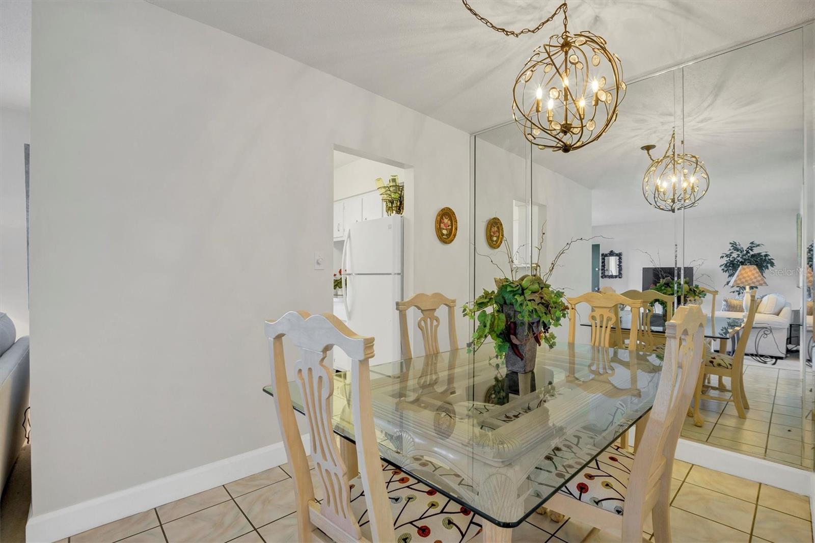 Image 9 of 26 For 1600 Lake Parker Drive D5