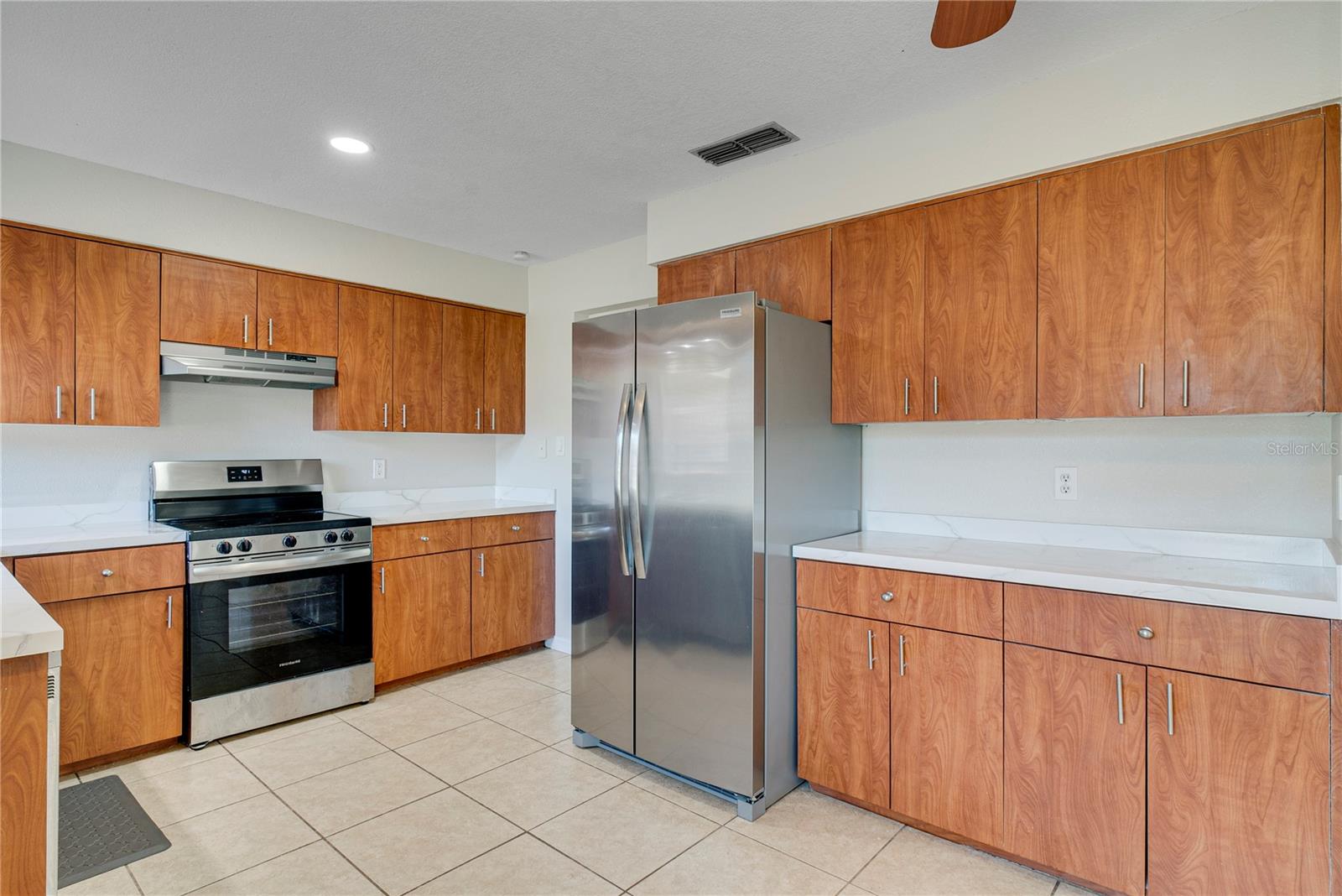 Image 13 of 35 For 1436 Coluso Drive