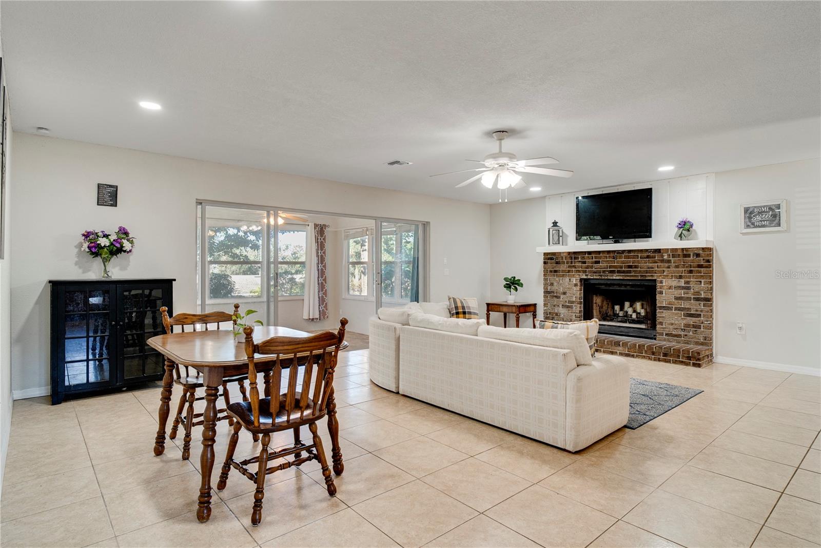 Image 6 of 35 For 1436 Coluso Drive