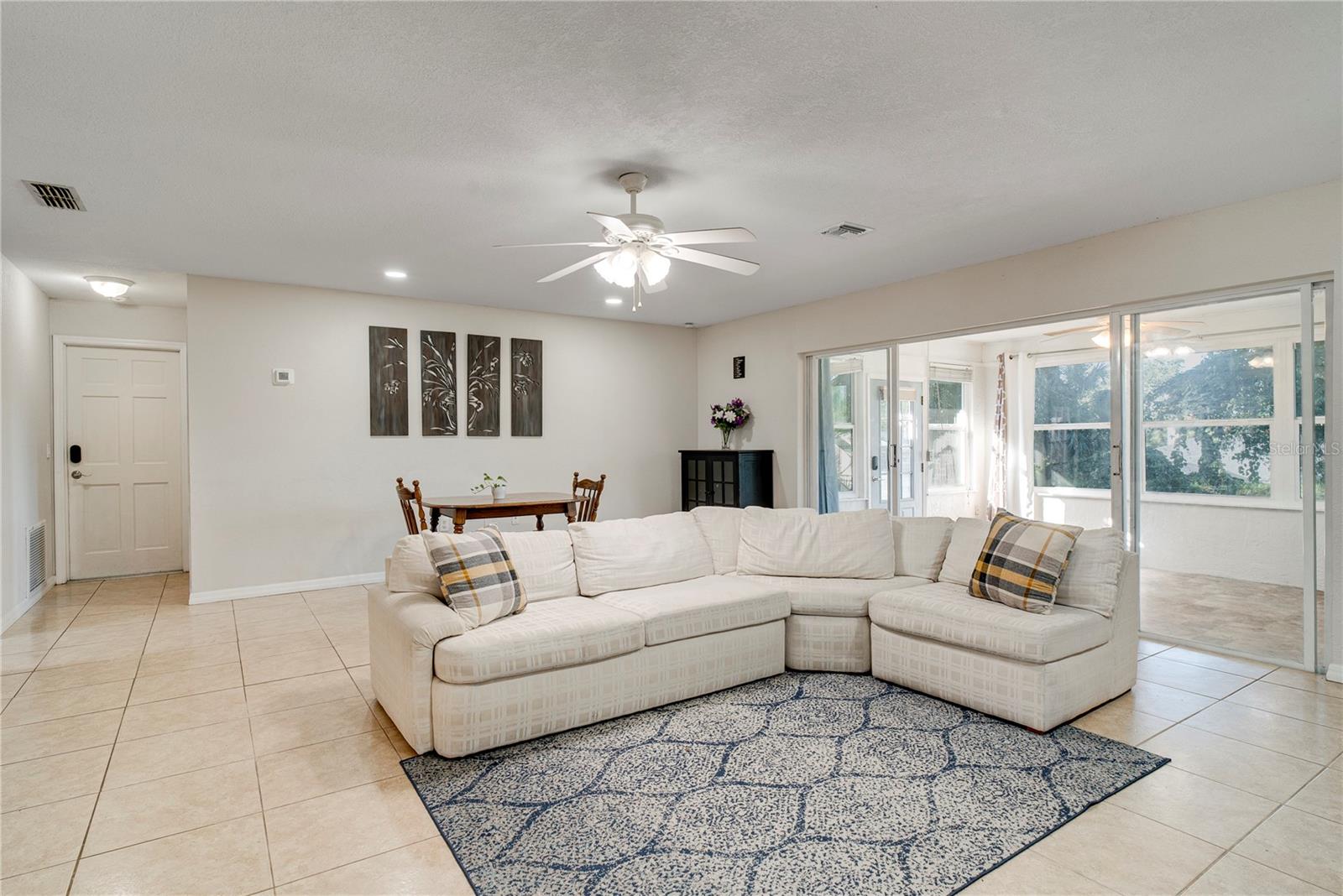 Image 8 of 35 For 1436 Coluso Drive