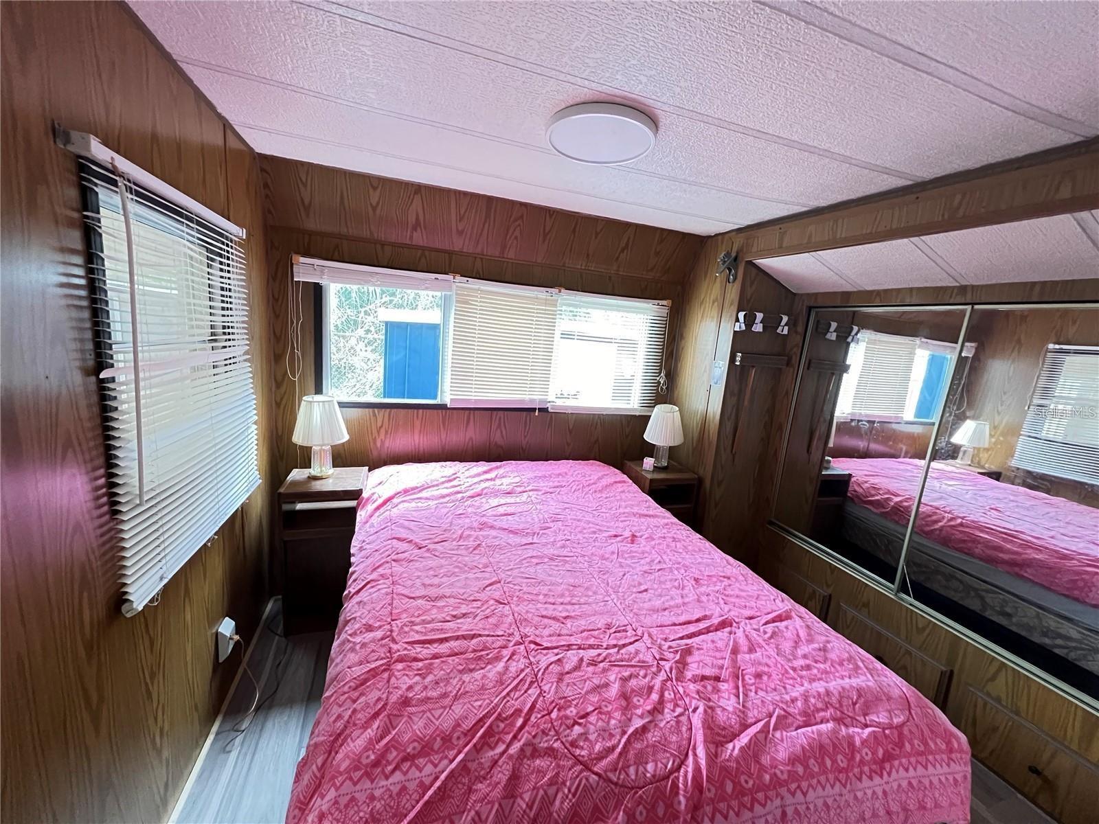 Image 17 of 36 For 237 Palm Crest Lane