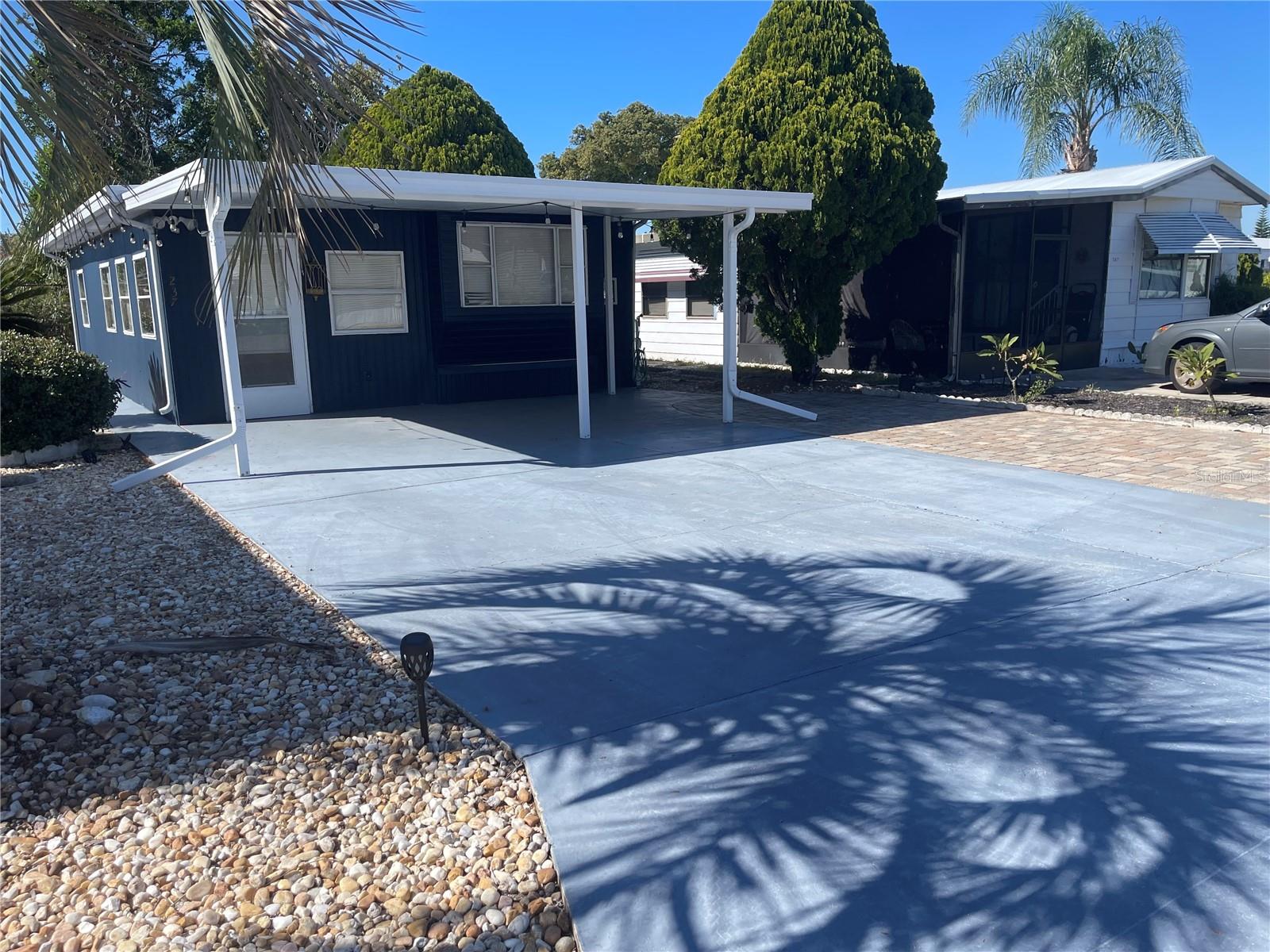 Image 2 of 36 For 237 Palm Crest Lane