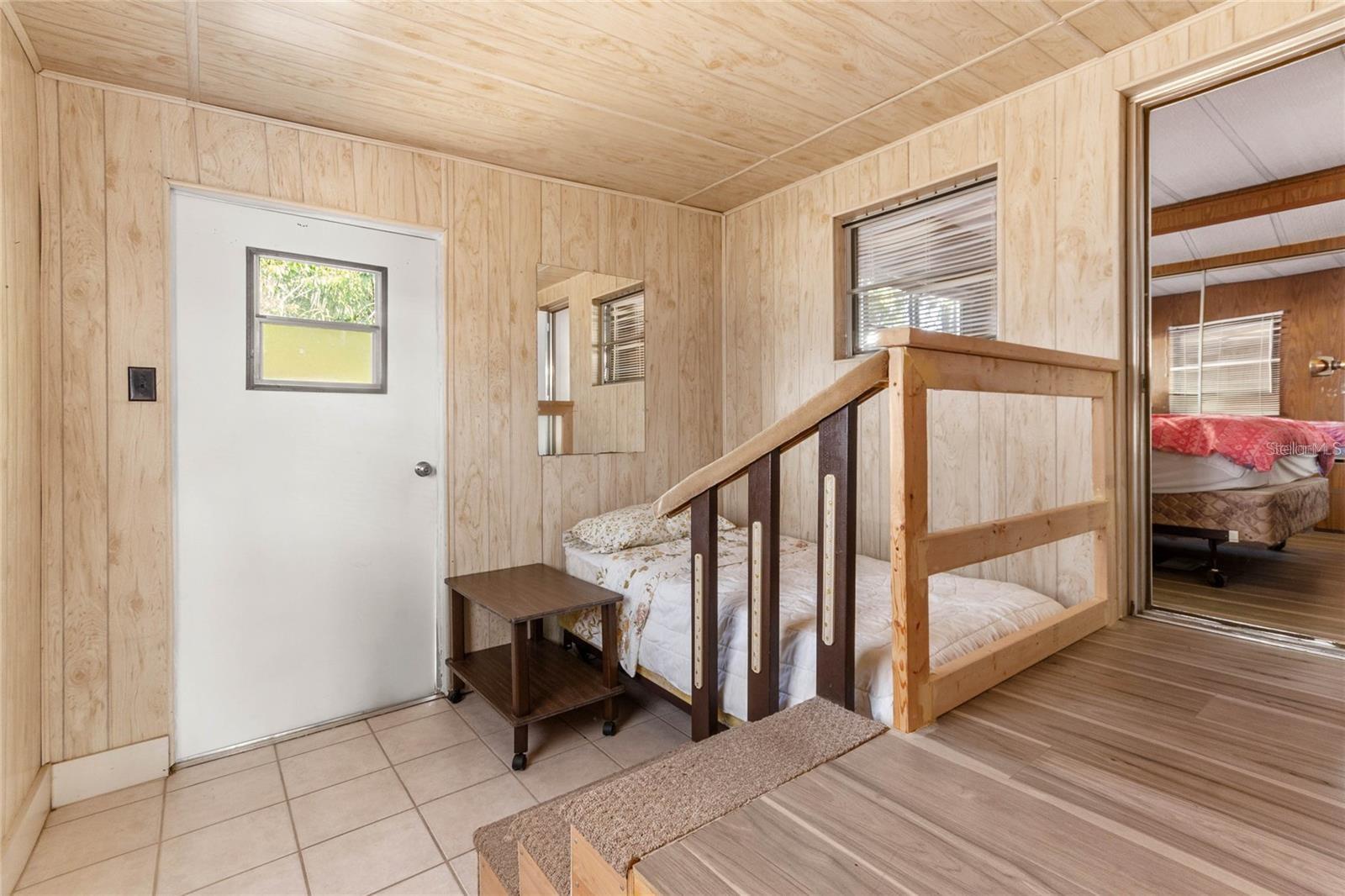 Image 25 of 36 For 237 Palm Crest Lane