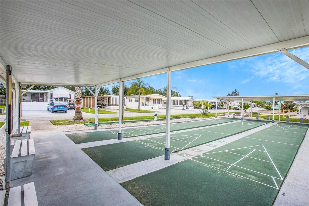 Image 34 of 36 For 237 Palm Crest Lane