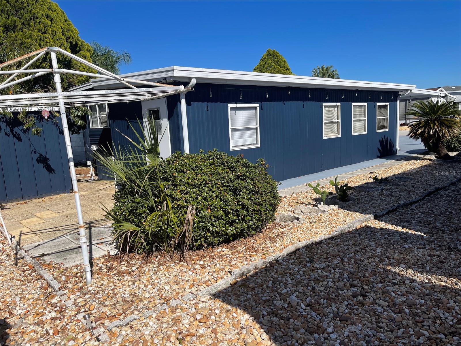 Image 4 of 36 For 237 Palm Crest Lane