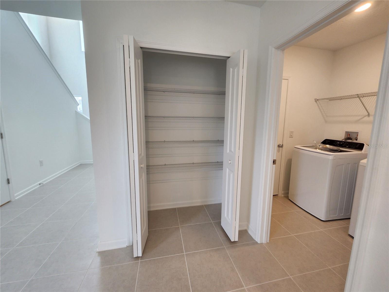 Image 16 of 51 For 1227 Belle Isle Lane