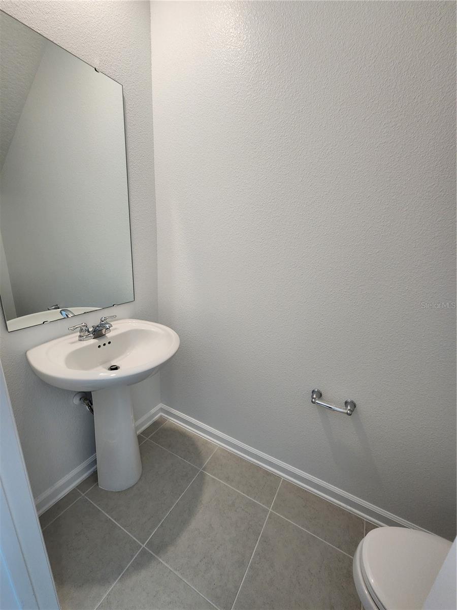 Image 17 of 51 For 1227 Belle Isle Lane