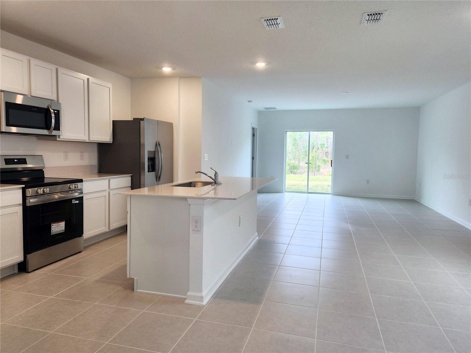 Image 6 of 51 For 1227 Belle Isle Lane