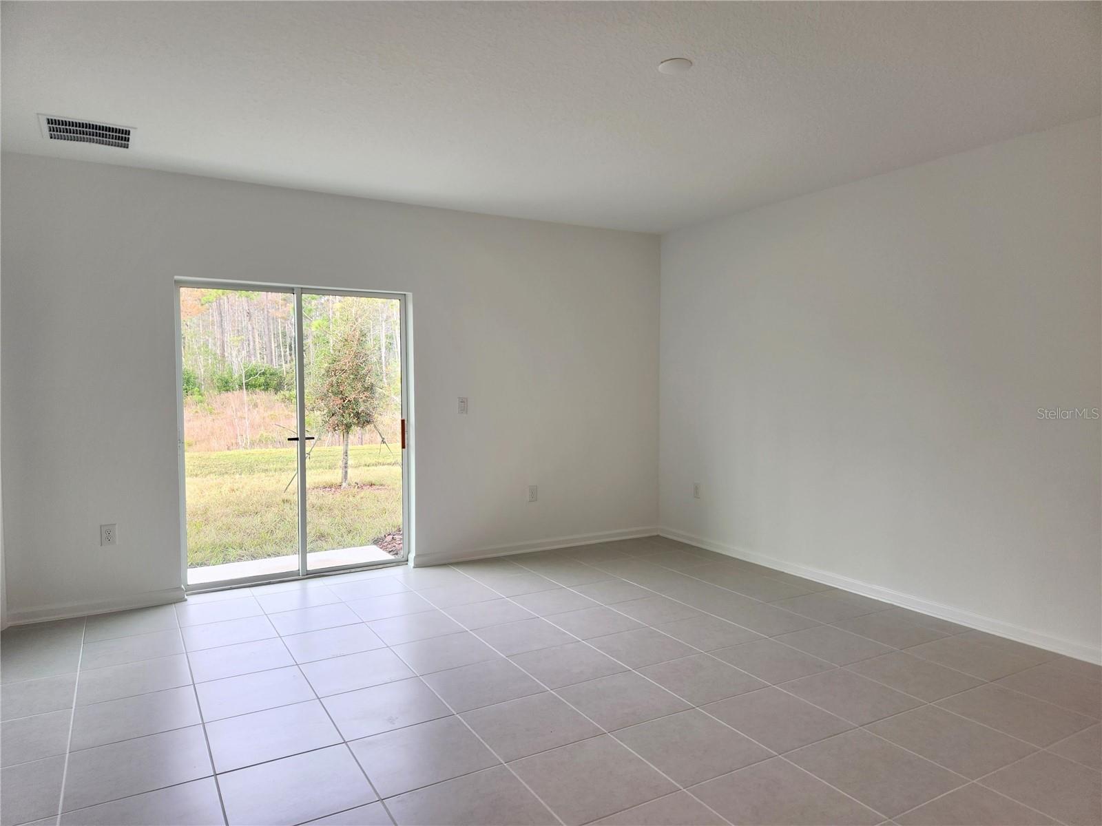 Image 9 of 51 For 1227 Belle Isle Lane