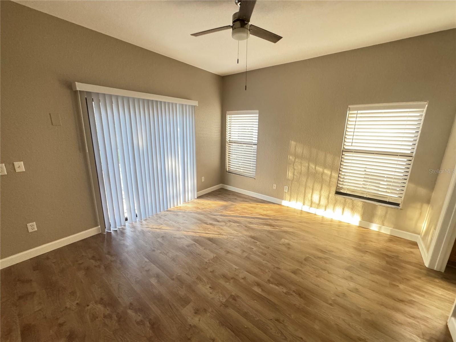 Image 11 of 35 For 2804 Roccella Court