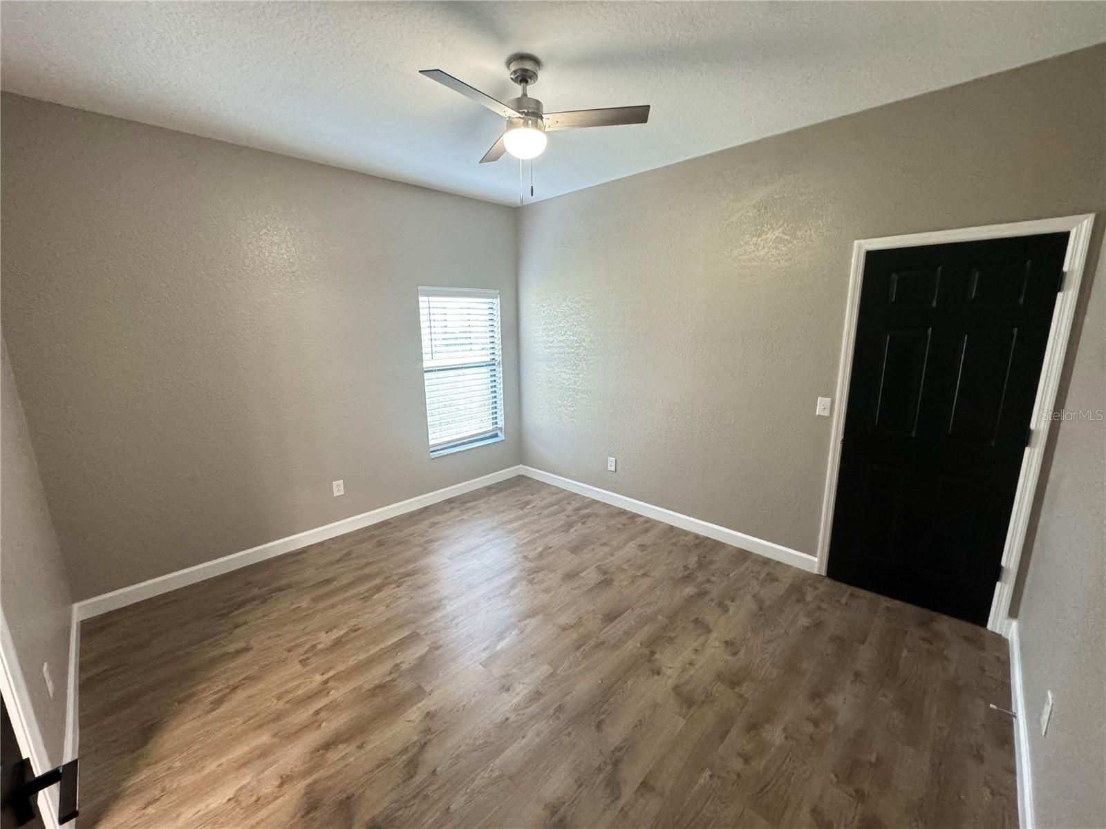 Image 23 of 35 For 2804 Roccella Court