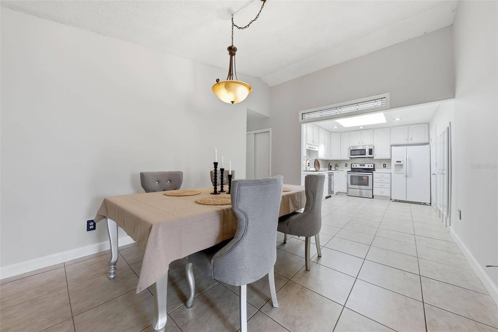 Image 5 of 25 For 1356 Ortega Street