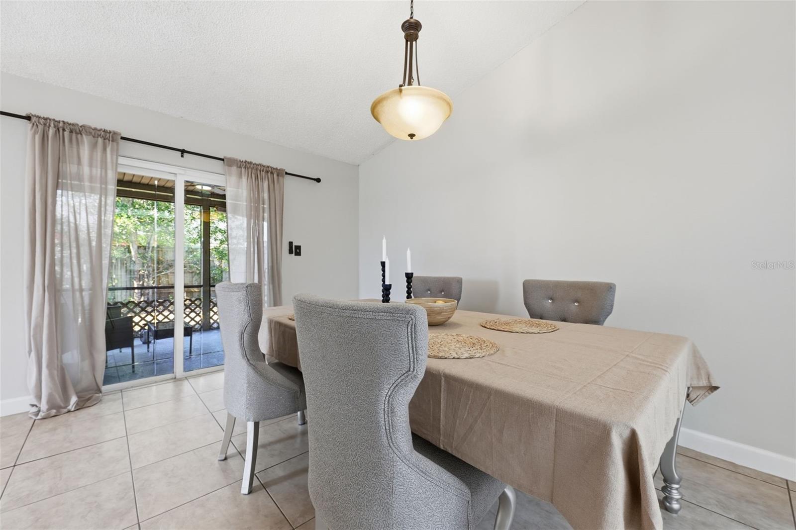 Image 7 of 25 For 1356 Ortega Street